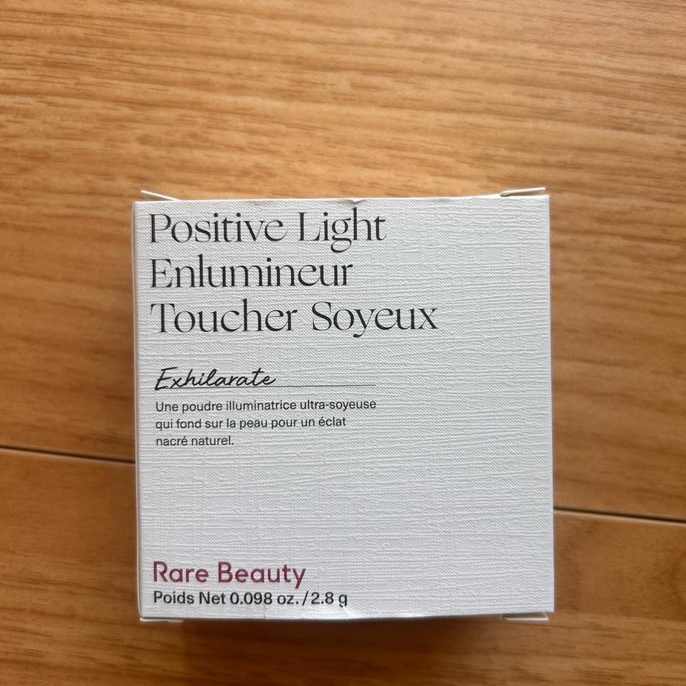 Rare beauty Highlighter Exhilerate